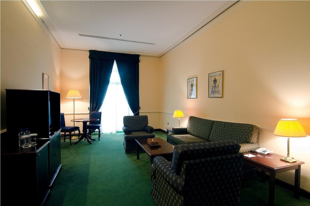 Cassells Ghantoot Hotel & Resort Szoba fotó