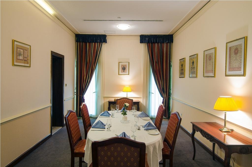 Cassells Ghantoot Hotel & Resort Szoba fotó